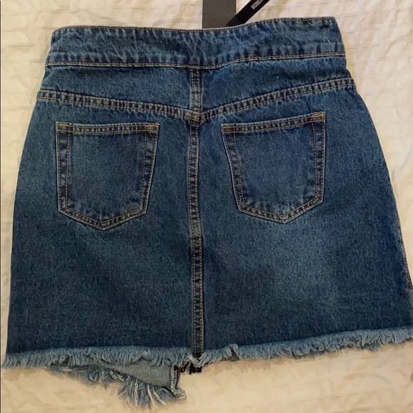 Brand new denim skirt with zippers - Picture 5 of 5